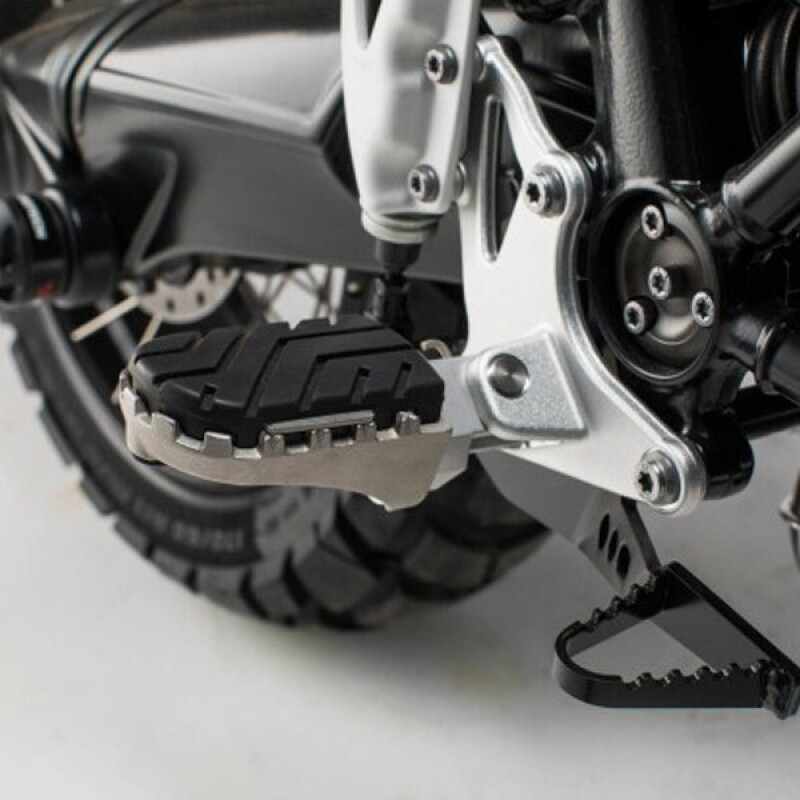 군토,[SW모텍] BMW R nineT Scrambler (16-), R nineT GS (16-) 알나인티 전용 보조 발판 - FRS.07.011.10800/S